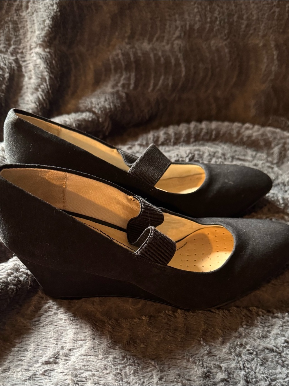 Life Stride Black Suede Wedge Mary Jane Pumps